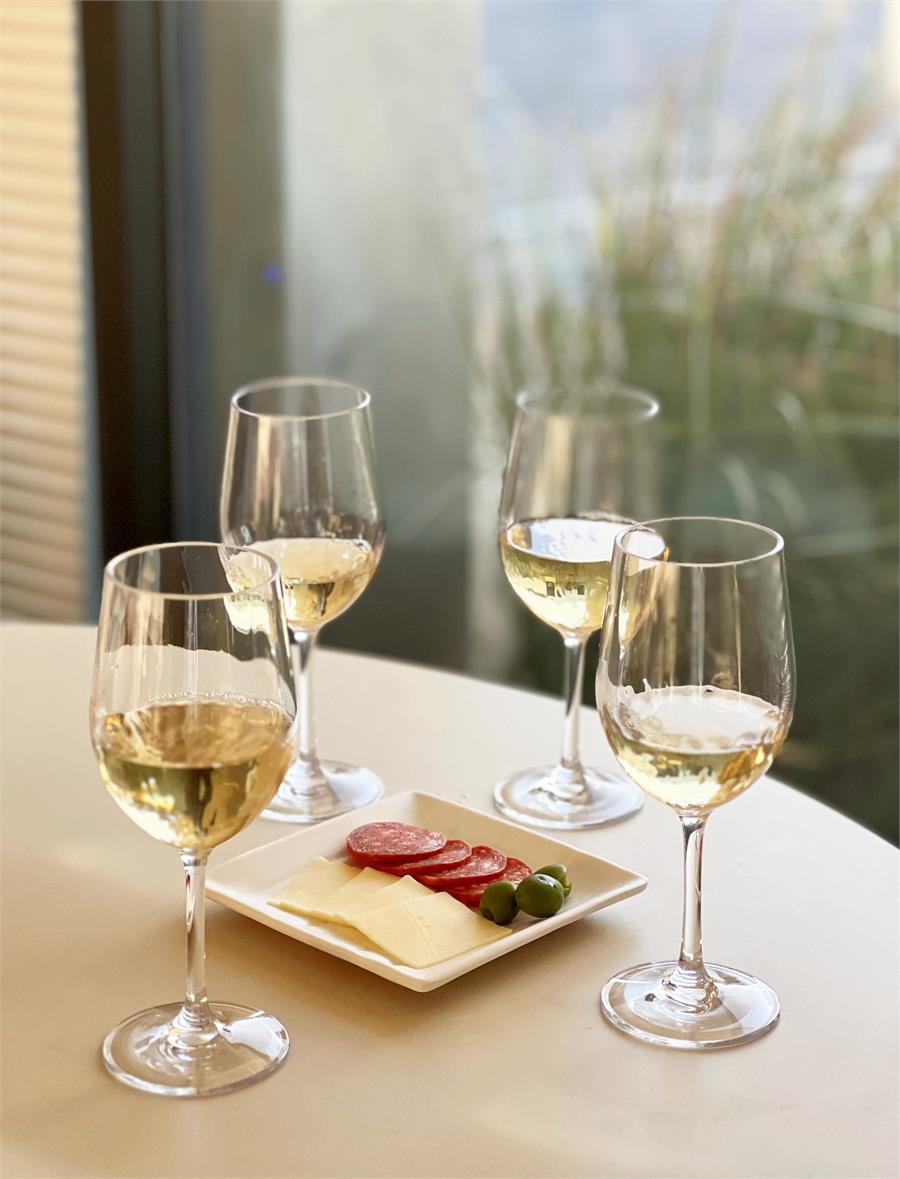 Tritan Hammer 12 oz. Wine Glass